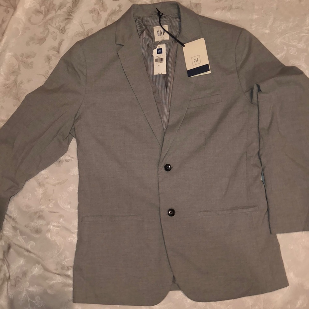 gray gap blazer